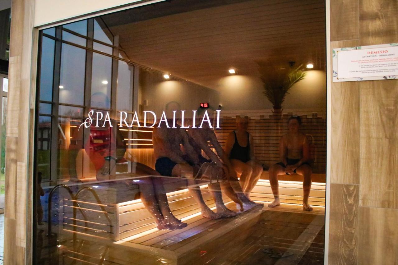 Radailiu Dvaras - Dinosaur Park Radailiai 외부 사진